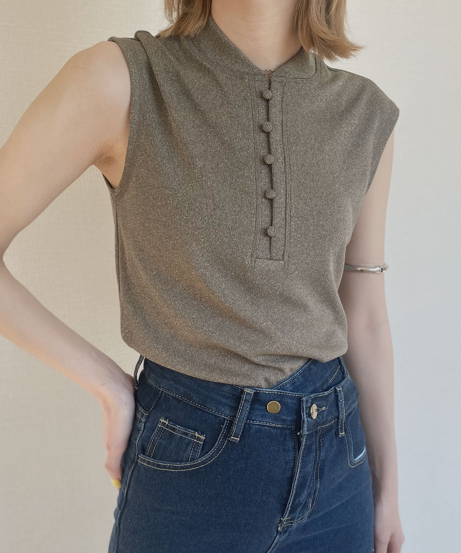 original front button rib no sleeve TOPS Reurie'（レウリィ）