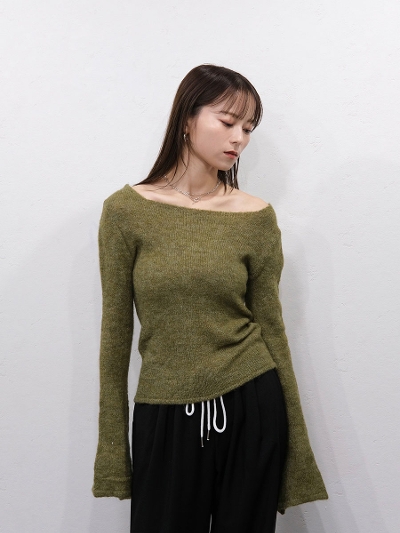 flare sleeve mohair knit